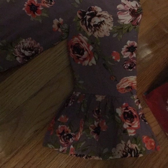 Lavender flowery romper - Picture 4 of 5